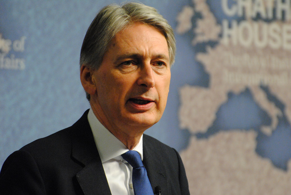 Philip-Hammond-the-shadow-001